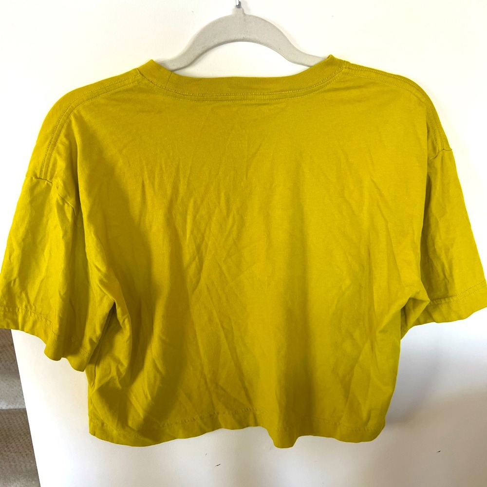 Everlane boxy crop top tee. M